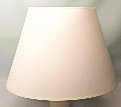 Lampenschirm ''Laura'' Champagner-D40cm Oval/E27 - Handarbeit - inkl.Fracht