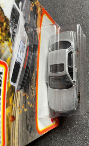 Matchbox 1994 Lexus LS400 Special Edition 93/100 2023 HLC98 1:64 Modellino auto - Foto 7 di 10