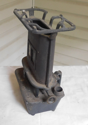 Antique C.O. & G.S. UNION Cast Sad Iron Heater Kerosene Antique C.O. & G.S. UNION Cast Sad Iron Heater Kerosene