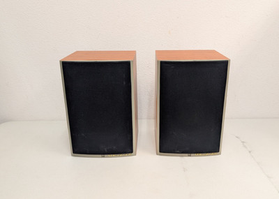 Wharfedale Diamond 8.1 Bookshelf Speakers - Maple