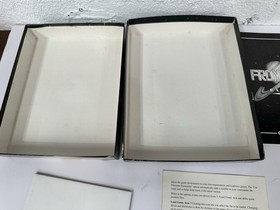 VINTAGE COMMODORE AMIGA CD32 BIG BOX FRONTIER ELITE 2 II METRO CIB GAME