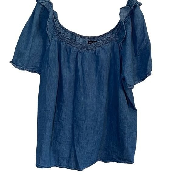 Lane Bryant Denim Top 26 Blue Off Shoulder Ruffle Smocked Western Boho Neutral