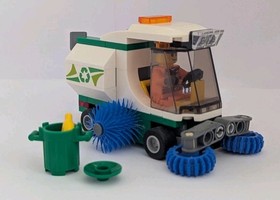 Lego City Sets 30313 60249 60249 Street Sweeper Garbage Truck Roadwork Truck