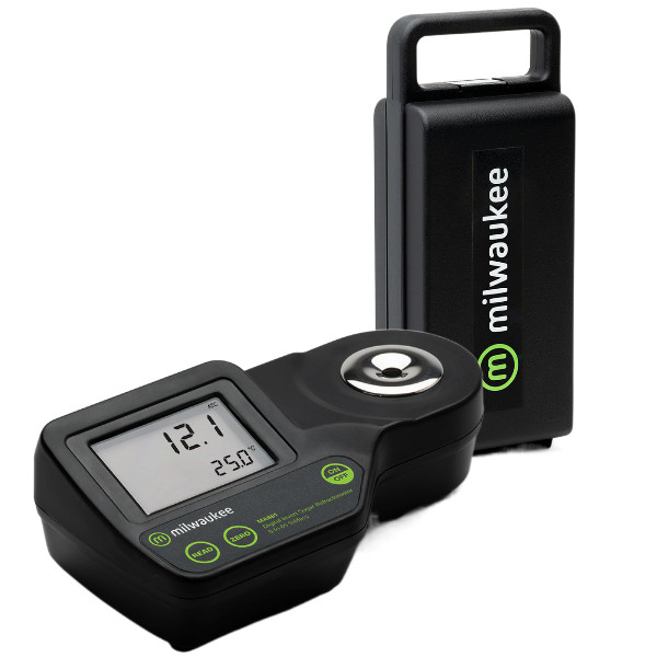 Milwaukee MA881 Digital Refractometer for Invert Sugar with Hard Carrying Case