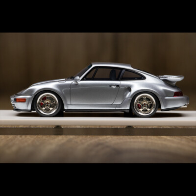 MakeUp 1:43 Porsche 911 964 Turbo S Flachbau 1994 Diecast Car