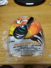 Raptor Wireless FM Modulator MP3 SD Card USB Player AW-FMOD  Brand new sealed