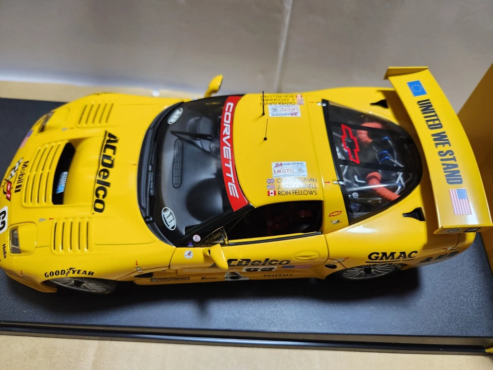 Autoart 80205 Racing Division Chevrolet Corvette C5-R Le Mans 1/18 Foto 4 de 4