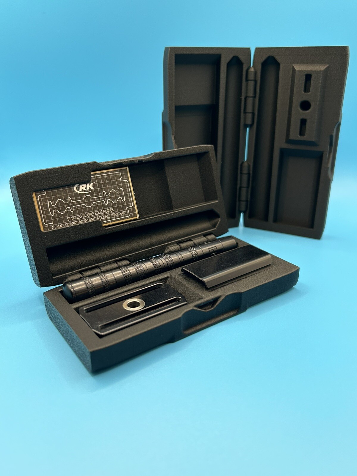 (WITH STAND) Travel Hard Case For Safety Razor Henson AL13 - Carbon Black