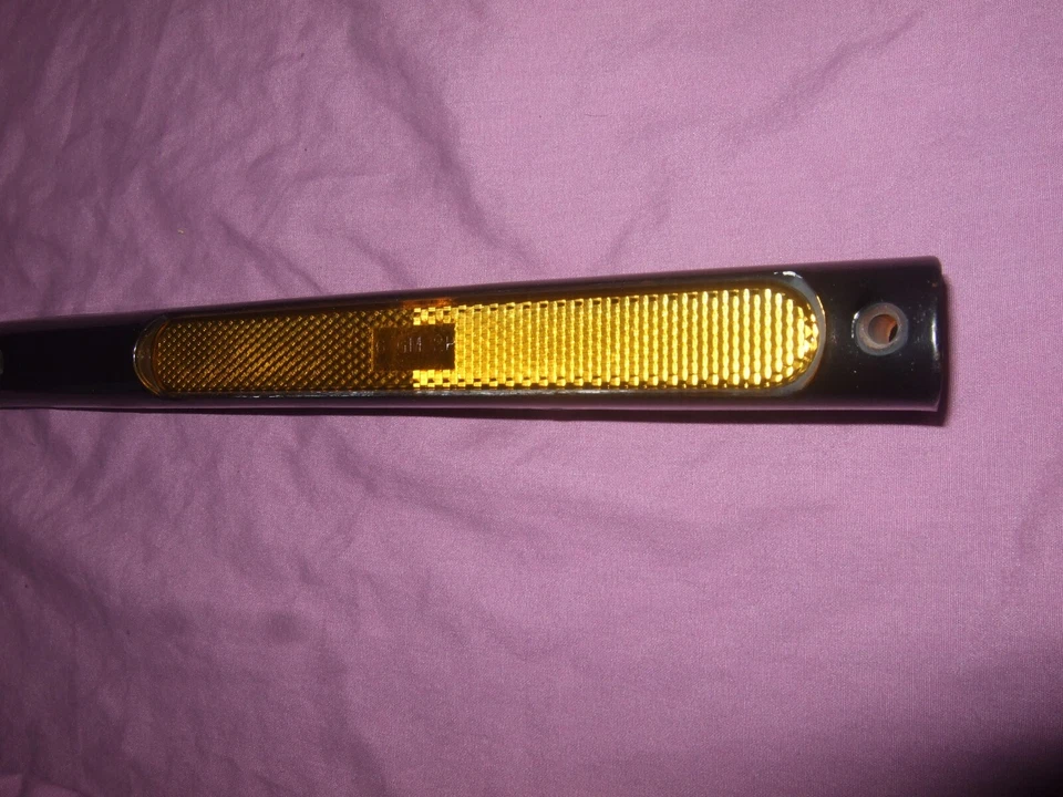 Pontiac Fiero GT Front RH Marker Bezel Trim OEM Used #1546 - Image 3 of 4