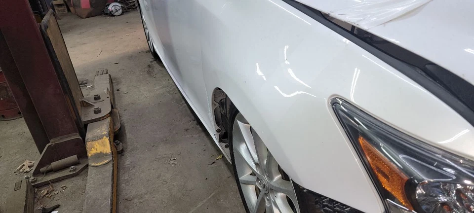 2013 Lexus CT200H Exhaust 1.8 Liter - Image 4 of 4