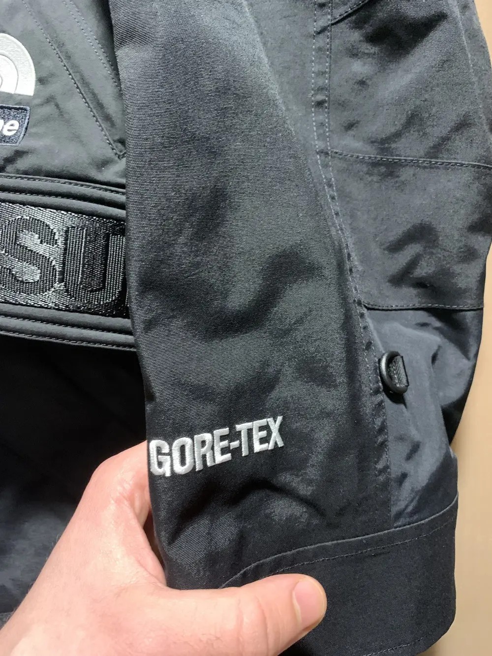 Supreme x The North Face RTG Jacket + Vest size Large image 7