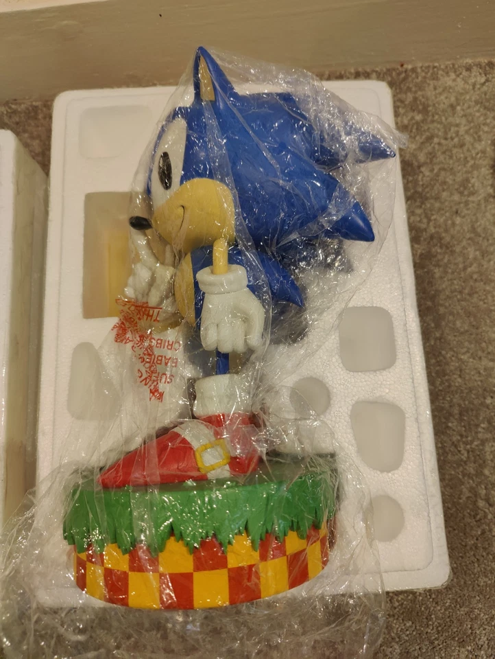 Sonic the Hedgehog 12" Statue First 4 Figures - Image 2 of 4