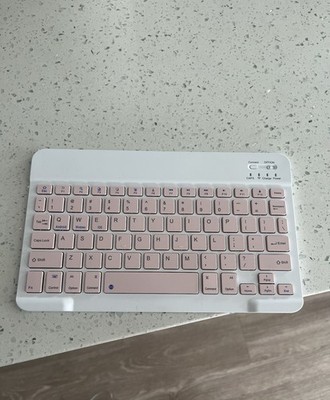 Apple iPad Keyboard