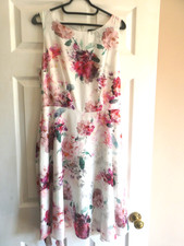 ladies preowned wallis dress size 12 round neck knee lenght sleeveless