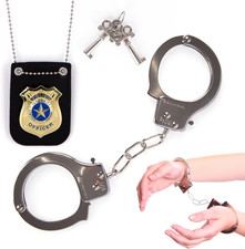 Police Badge and Toy Handcuffs - Kids Polices Costume Accessories Set - Cop Badg