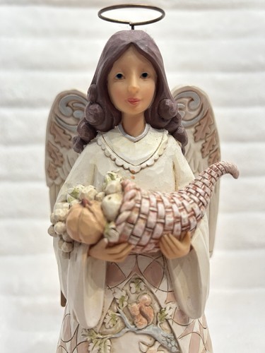 Jim Shore Heartwood Creek White Woodland Harvest Angel - Bild 2 von 7