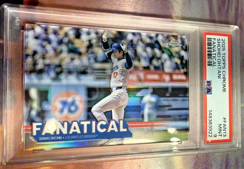 Shohei Ohtani 2025 Topps Chrome - Fanatical #FAN-13 SSP Case Hit PSA 9