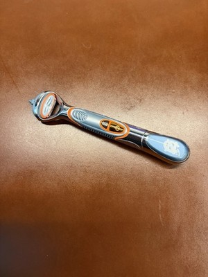 UNC Tar Heel Gillette Fusion Battery Heated Razor Handle Electronics NOT Working