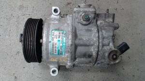 Kompressor Klimaanlage 1K0820803S VW Touran 1.9 TDI Bj 2006 1 T 2675402