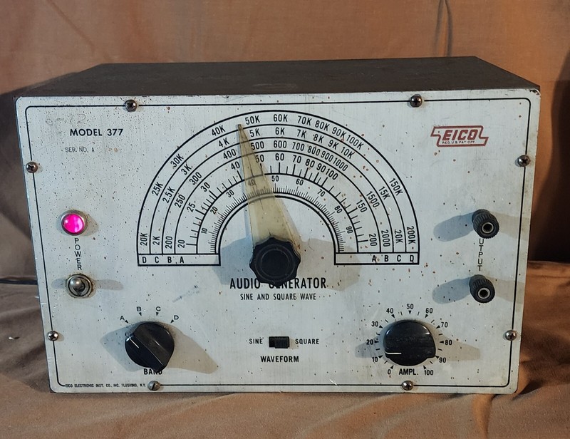 Eico Audio Generator Model 377 POWERS UP