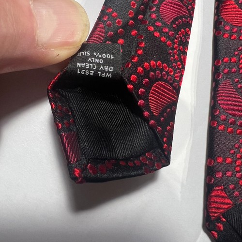Murano Contemporary Tie Men's Black/Red Geometric Silk Necktie Handmade In USA - Picture 7 of 8