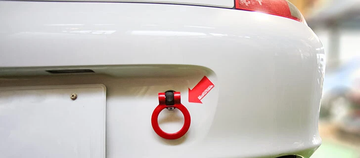 Gancho de remolque abatible delantero o trasero OKUYAMA para Porsche 911 (996/964/993) Cayman S Foto 3 de 4