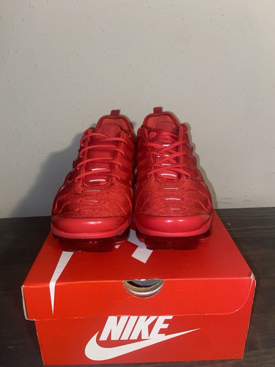 Size 9 - Nike Air VaporMax Plus Triple Red 194274695182| eBay