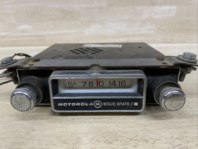 VINTAGE MOTOROLA SOLID STATE RADIO AUTOMOTIVE AUTO TM332M UNTESTED