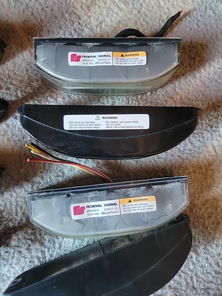 LED blanco transparente Federal Signal Micropulse Foto 2 de 4