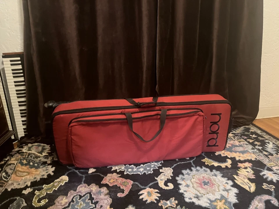 Nord Soft Case for Stage 76 - Red GB76, with wheels - Image 2 of 4