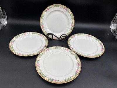Owen China Company ''MINERVA'' Gold Medal ~ Set of 4 ~ Lunch Plates ~ 8 1/4''