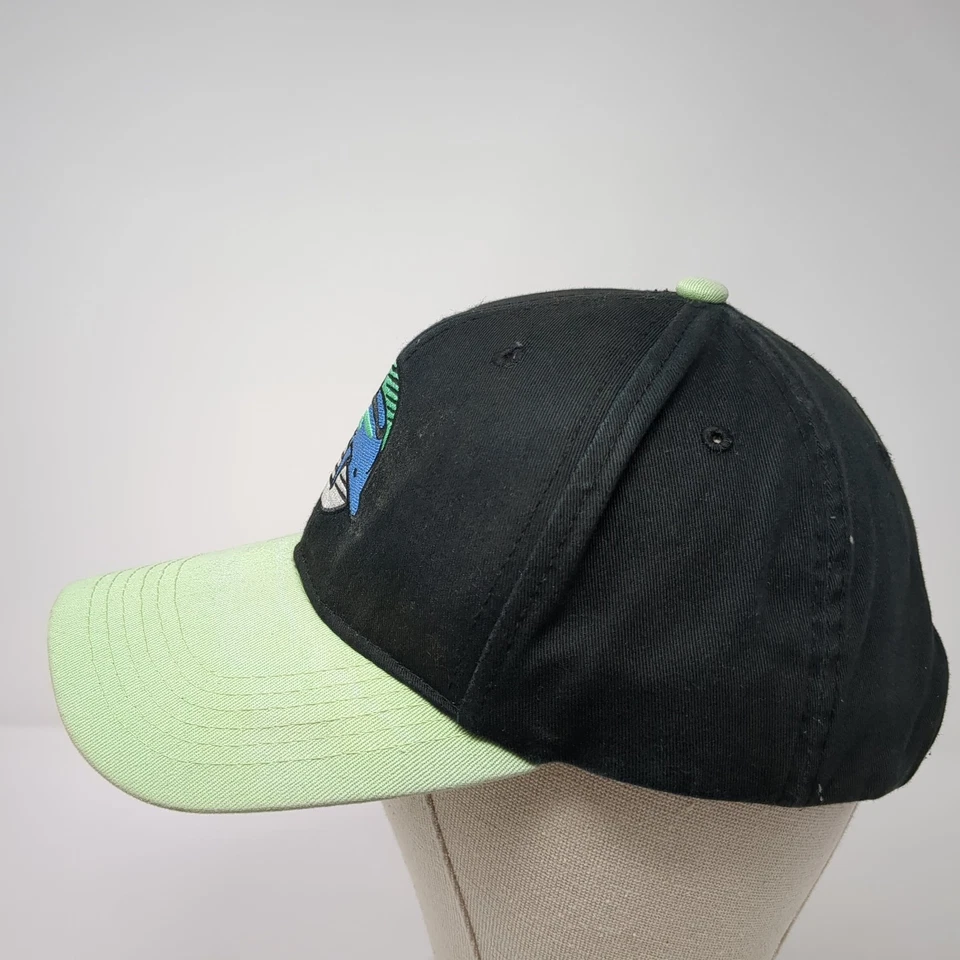 Boné Snapback Golfinho Rosa Multi Tamanho Único Bordado Ajustável Furos Ventilados - Imagem 3 de 4