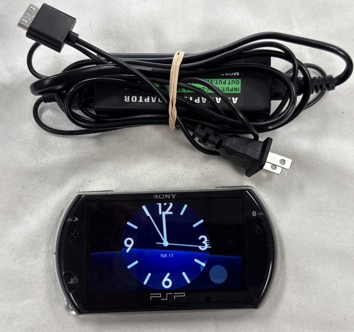 psp go ピアノブラック 16gb ＆ ケース psp go ピアノブラック 16gb ＆ ケース Amazon.com: PSP go