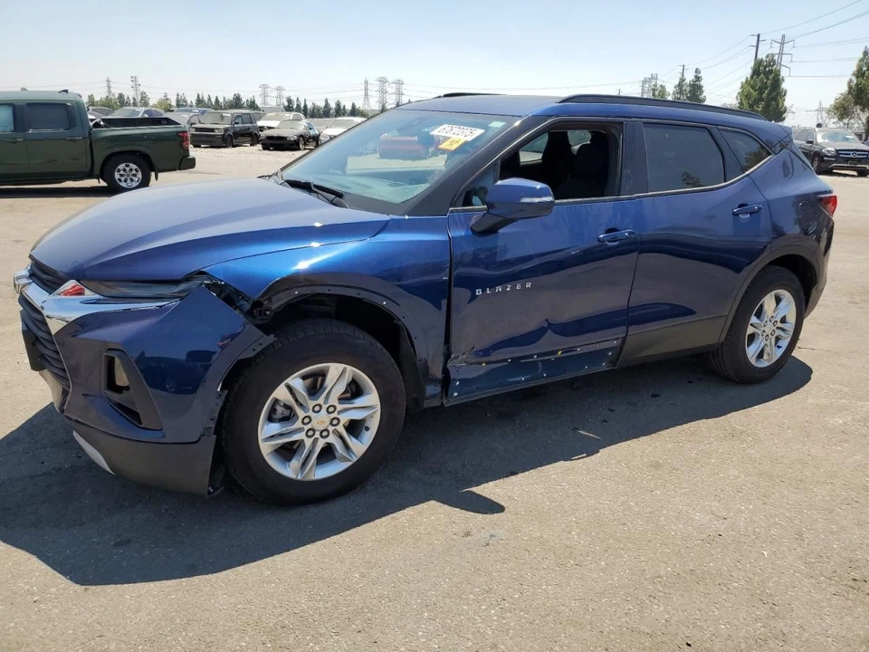 Caja de fusibles Blazer 2022 cabina 7527954 Foto 2 de 4