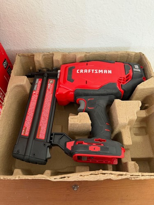 #ad CRAFTSMAN V20 2 1 2 in 16 Gauge Cordless Straight Finish Nailer CMCN616B $79.99