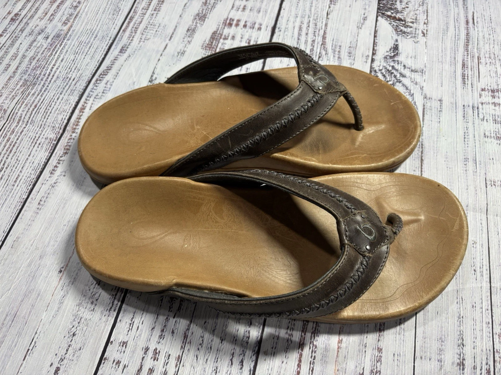 Mens Olukai Sandals Sz 10 Tan Leather Flip Flops 1401