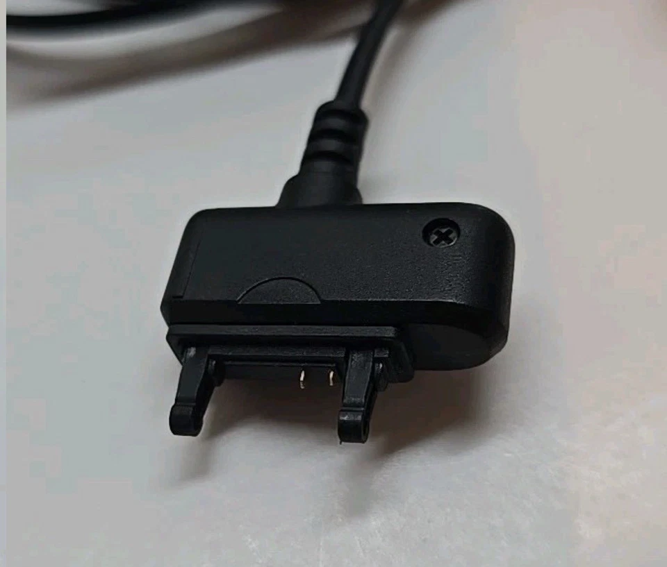 Адаптер питания переменного тока шнур зарядного устройства Sony E CST-60 4,9 В 450 мА — протестирован работает - Изображение 2 из 3