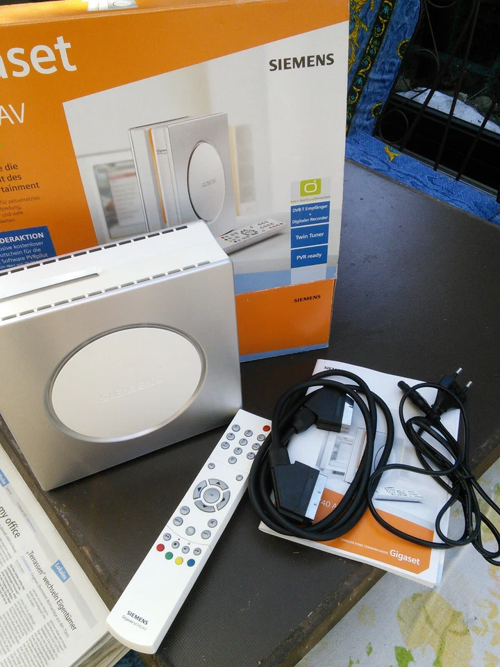 Siemens Gigaset M 740AV Receiver, Fernbedienung,Netz+Scartkabel,Bedienungsanl.