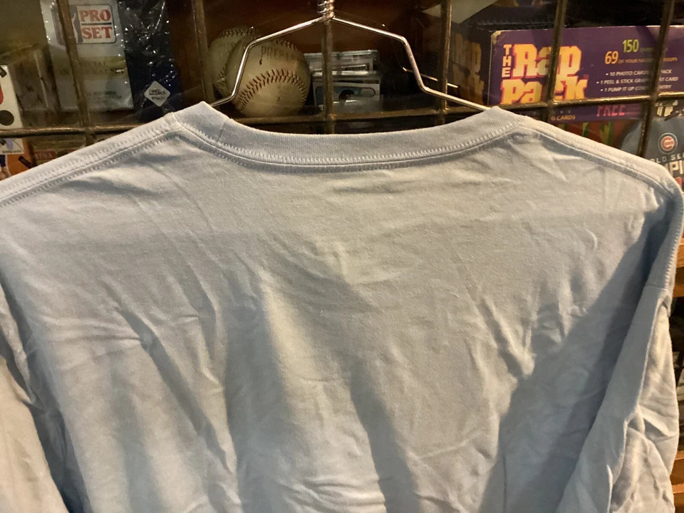 NWT Chicago Sky Baby Blue FANATICS S/S w LOGO WNBA T-SHIRT SZ XXL - Cool - Image 4 of 4