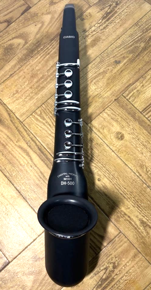 817 casio DH-500 デジタルホーン CASIO DH-500 Digital Horn Sax Rare Item Problems with sound output