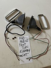 Mgb Mgb-gt Front Turn Signal Assembly Set With Chrome Trim
