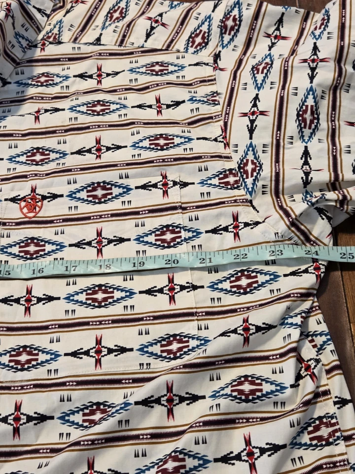 Ariat Men's Southwestern Aztec Navajo Button Down Shirt XL Fitted Stretch - Image 3 of 4