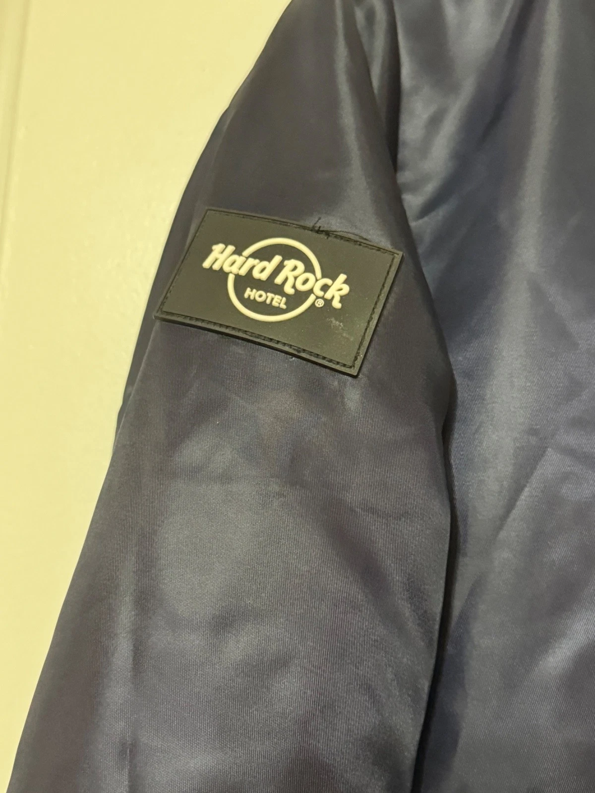 Hard Rock Guitar Co | Quilted Bomber Jacket | Mens (S) | Navy Blue Orange | NWT image 3