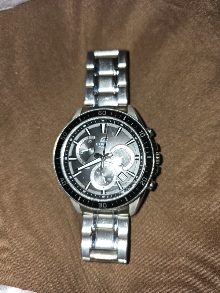 EDIFICE CASIO Herren Armbanduhr Edelstah, massiv wasserdicht, Nicht Geprüft  - Bild 3 von 3
