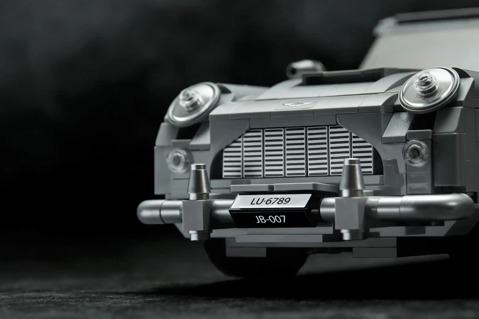 James Bond™ Aston Martin DB5 - Immagine 4 di 4