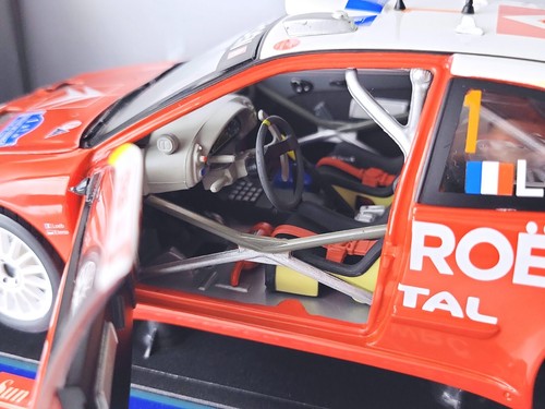 Sun Star - Citroen Xsara WRC - Loeb - 1:18 Diecast - No Mirrors - Picture 10 of 13
