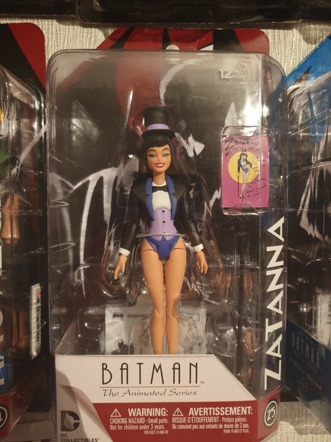 dc collectibles batwing