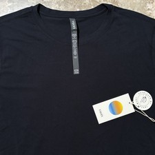 Vuori Shirt Mens Large Blue Ink Tuvalu Tee Stretch Lightweight Yoga Gym