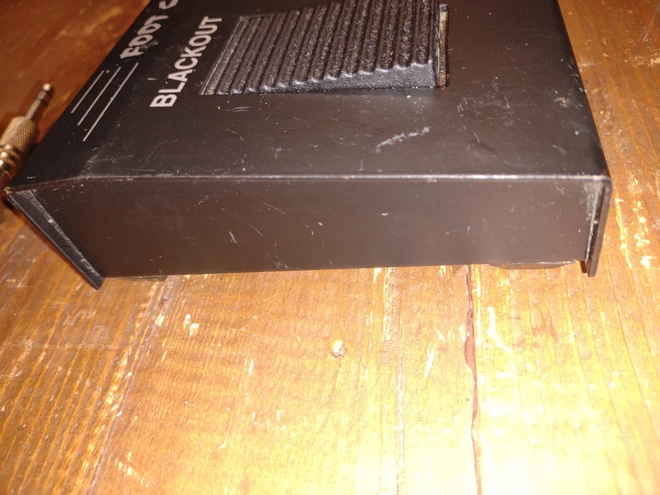 Chauvet Foot Controller Model CH-FSLS Foot Switch  - Image 3 of 4