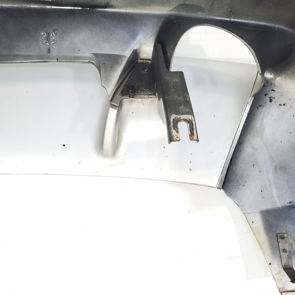 2003 Maserati Spyder Cambiocorsa OEM Complete Rear Bumper Silver With Sensors 